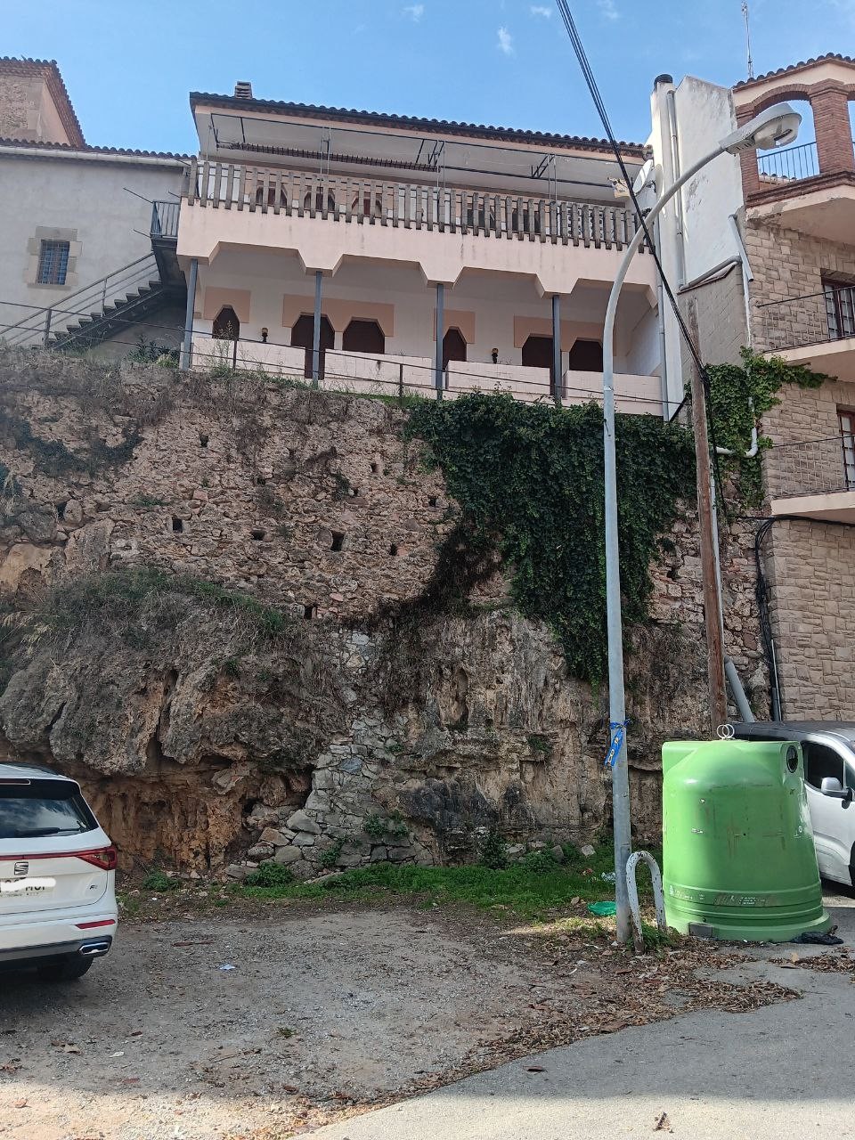 recuperació espai centre cívic tosca